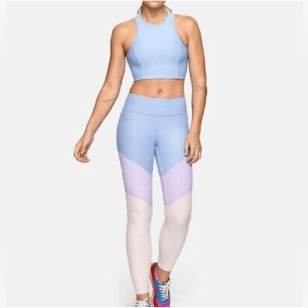 🆕 Outdoor Voices Tri-Color 7/8 Springs Leggings Yoga Pilates HIIT Athletic